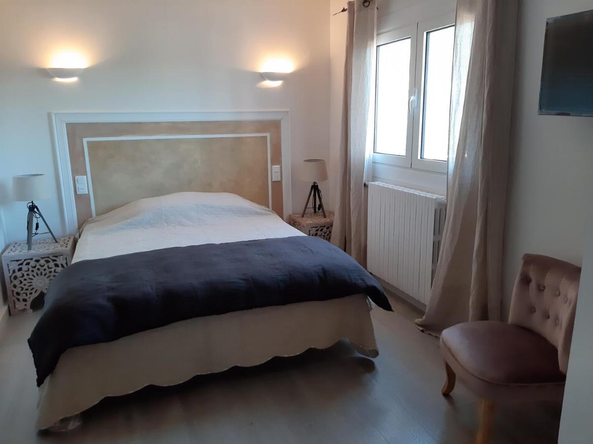 Bed and Breakfast Casa Ottobre blù Calvi  Esterno foto